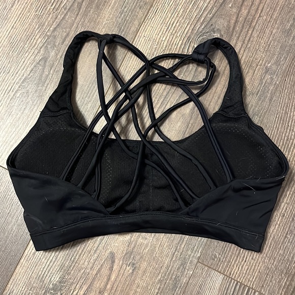 MoonWake Yoga Cross Back Sports Bra - Picture 4 of 4